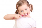 Причины движения зубов